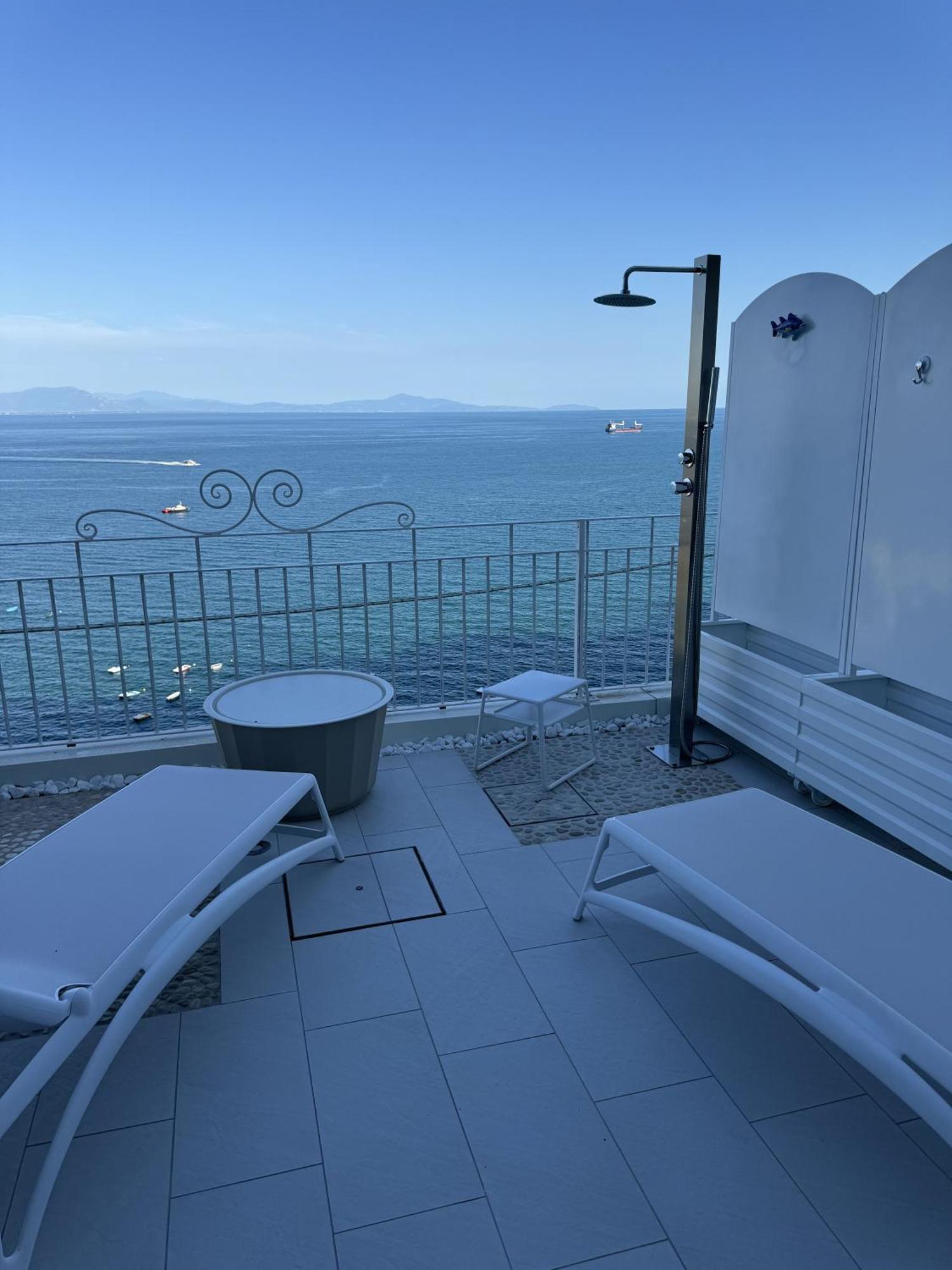 Mar-Isa Amalfi Coast Hotel Vietri sul Mare Exterior photo