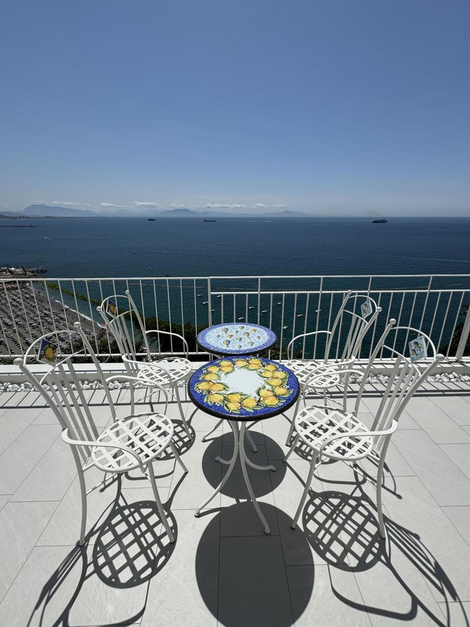 Mar-Isa Amalfi Coast Hotel Vietri sul Mare Exterior photo