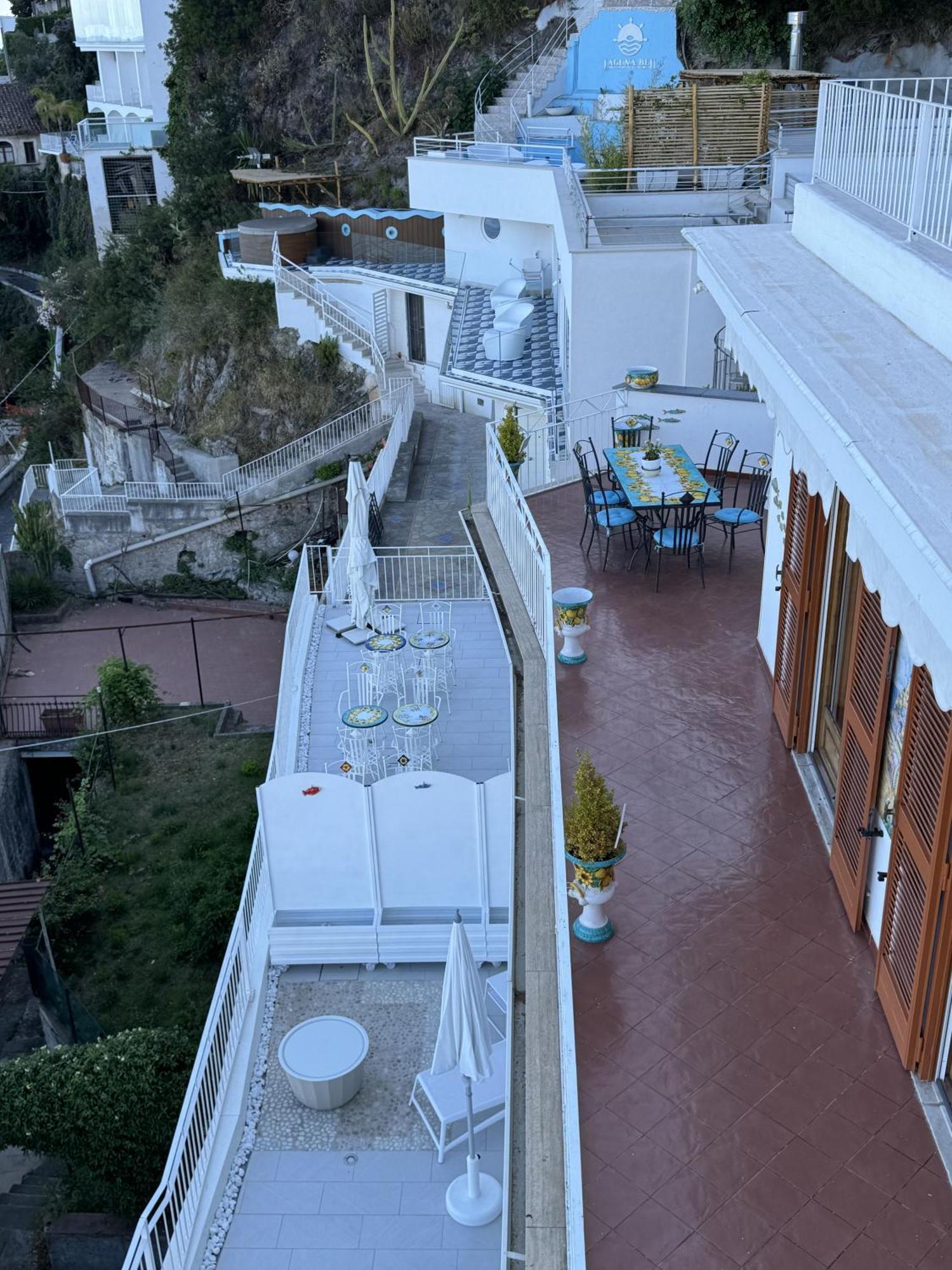 Mar-Isa Amalfi Coast Hotel Vietri sul Mare Exterior photo