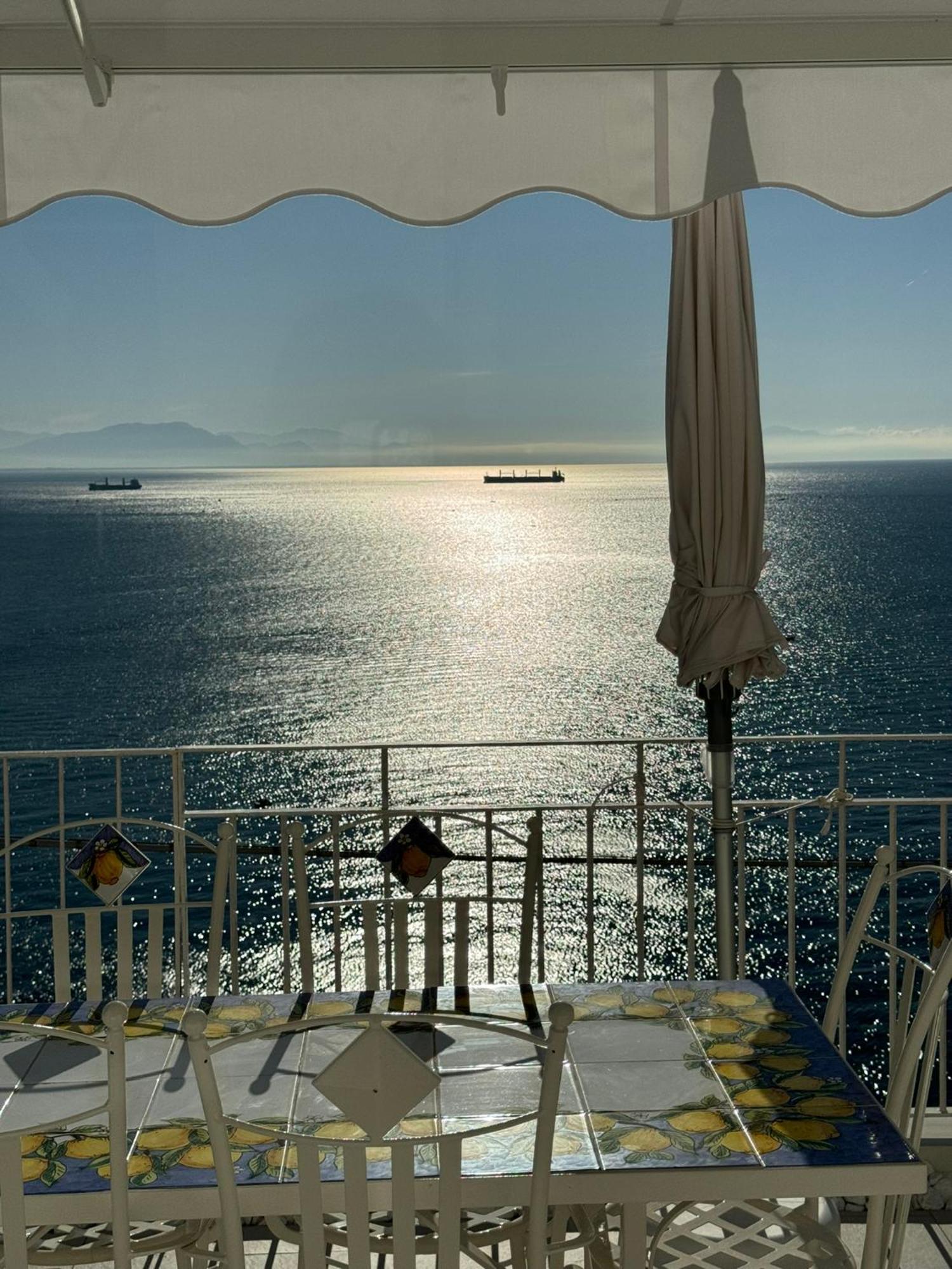 Mar-Isa Amalfi Coast Hotel Vietri sul Mare Exterior photo
