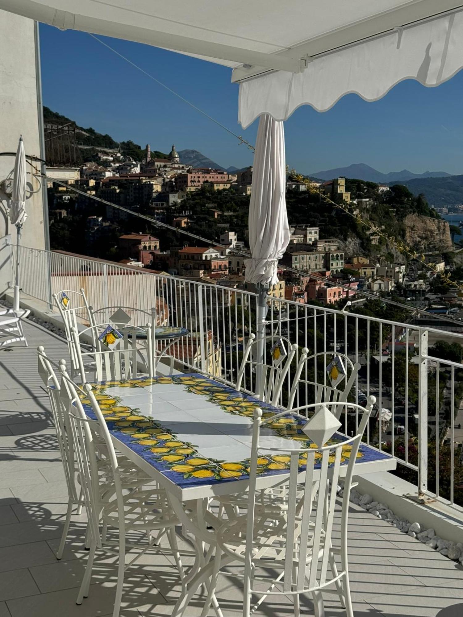 Mar-Isa Amalfi Coast Hotel Vietri sul Mare Exterior photo