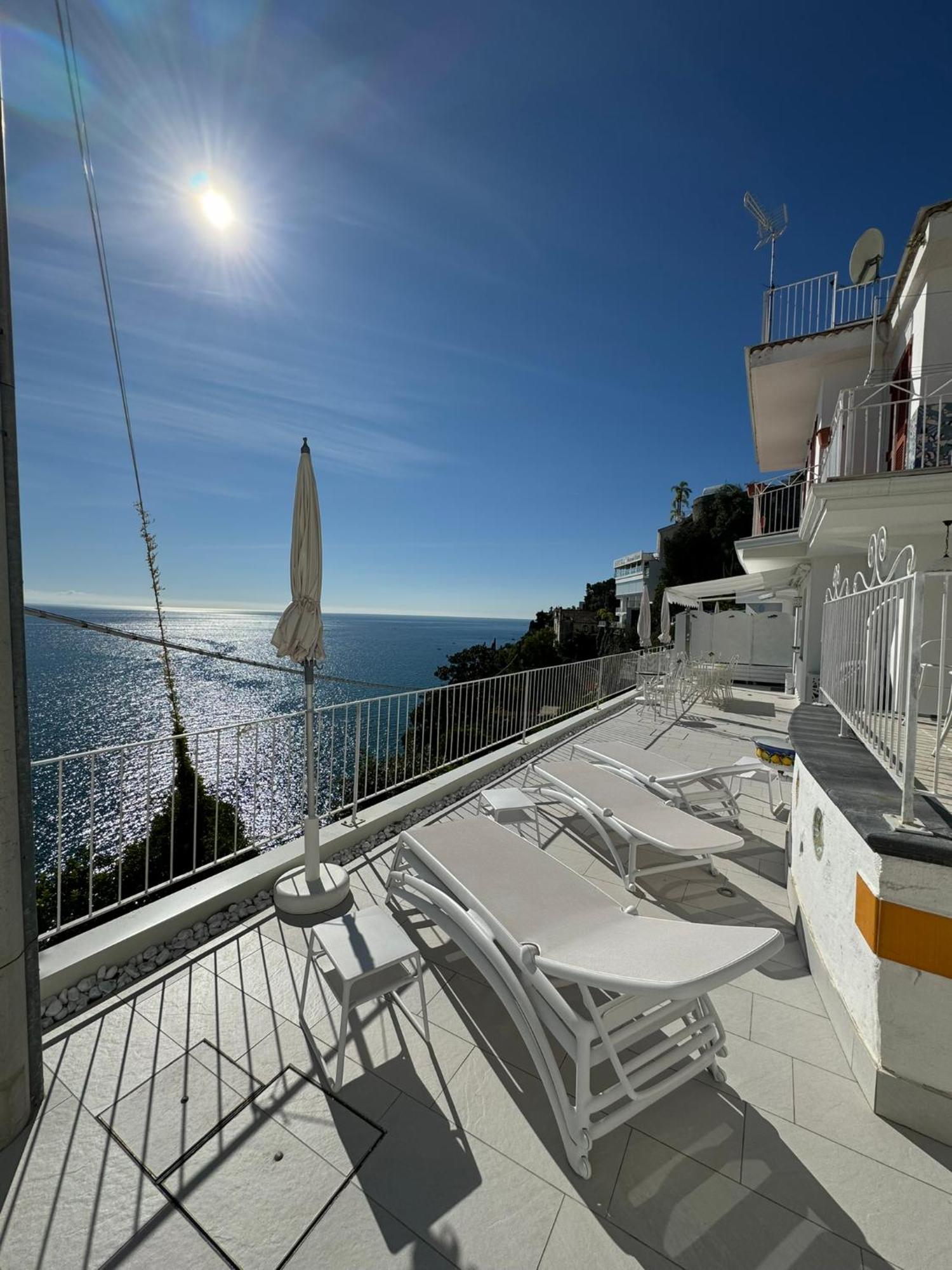 Mar-Isa Amalfi Coast Hotel Vietri sul Mare Exterior photo