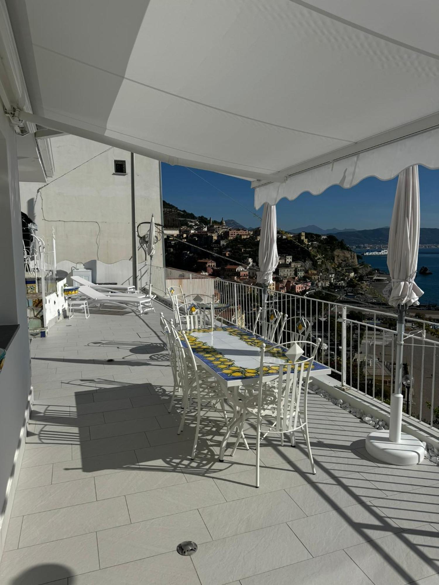 Mar-Isa Amalfi Coast Hotel Vietri sul Mare Exterior photo